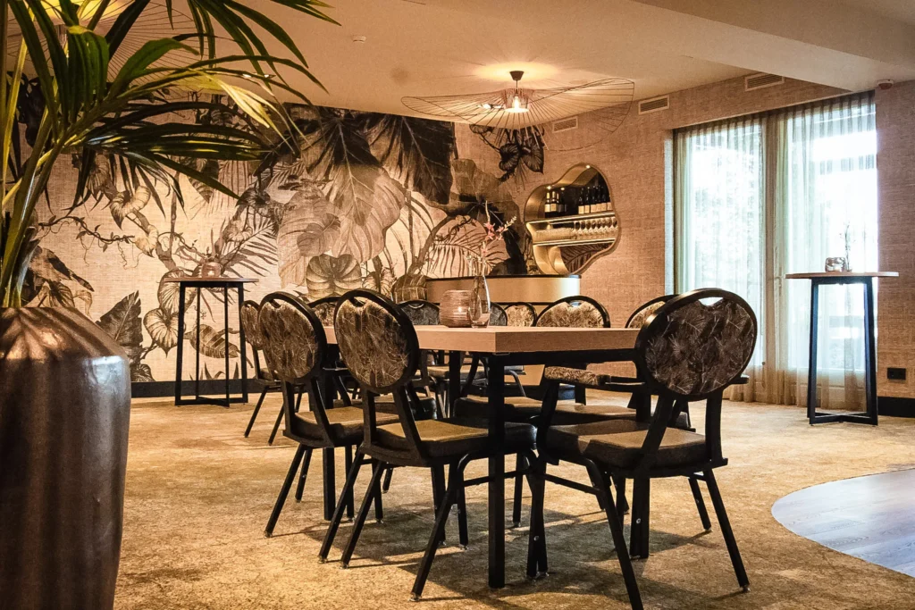 horeca tafels en stoelen - triple e - trie.nl